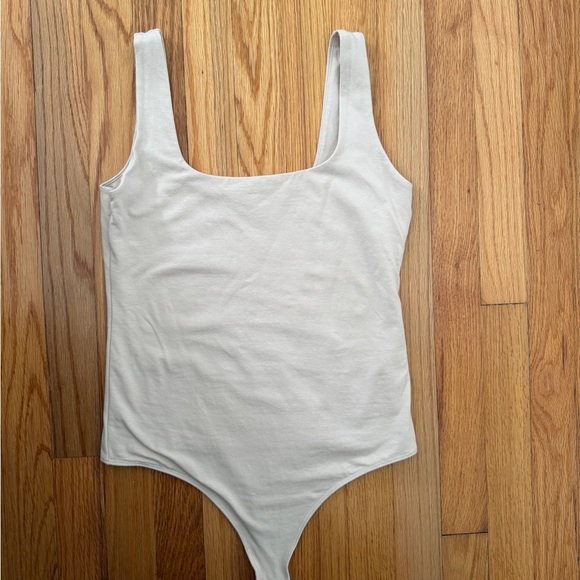 Abercrombie Tan/Brown Thong Bodysuit Size Medium - Picture 3 of 6